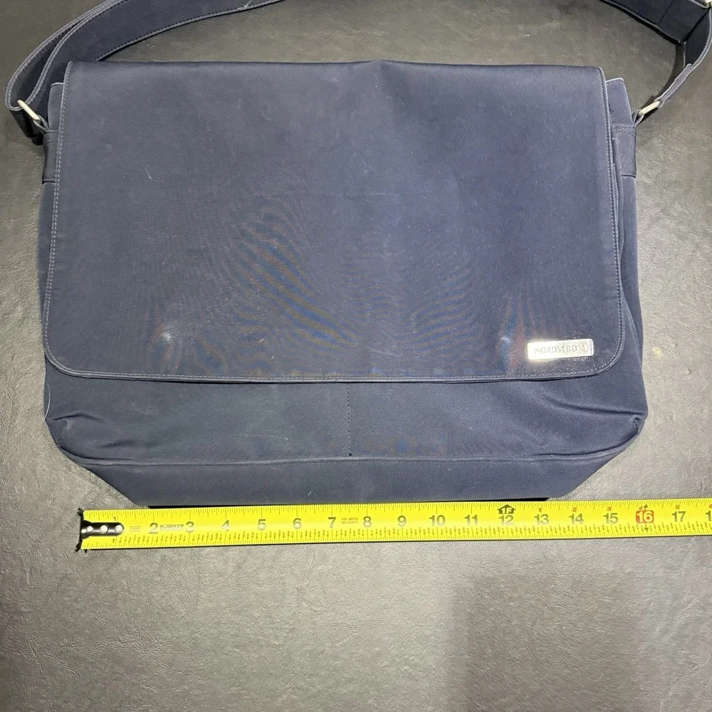 Nordstrom Water Resistant 16 Inch‎ Laptop Bag Navy Blue